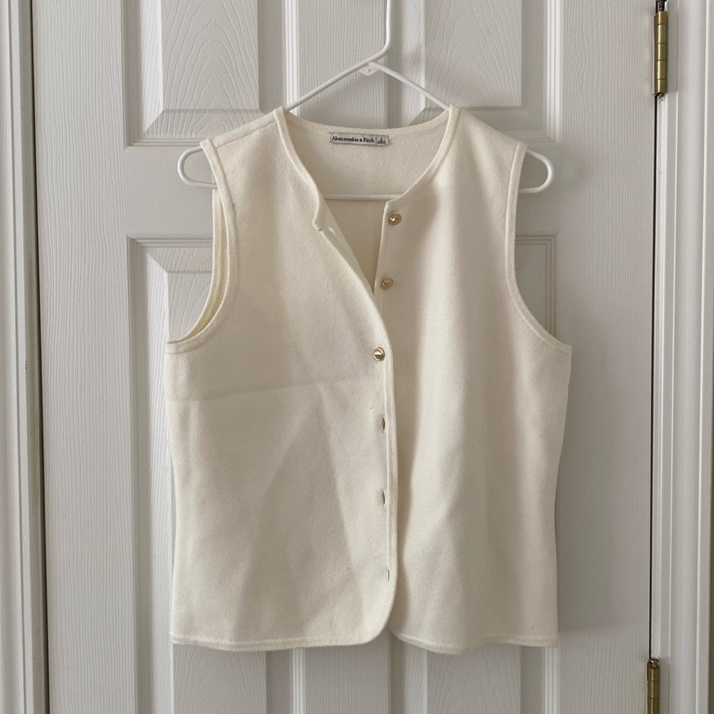 NWOT White Abercrombie vest